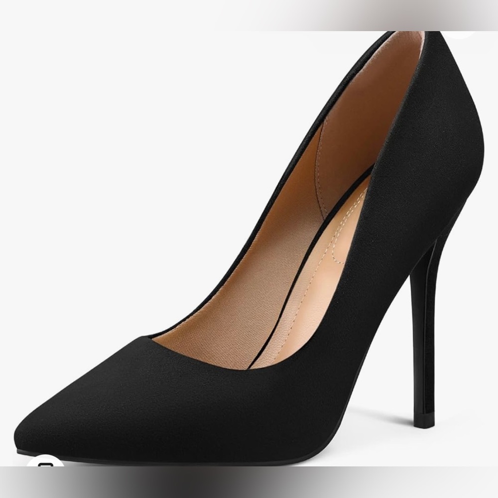 Women’s dress shoes